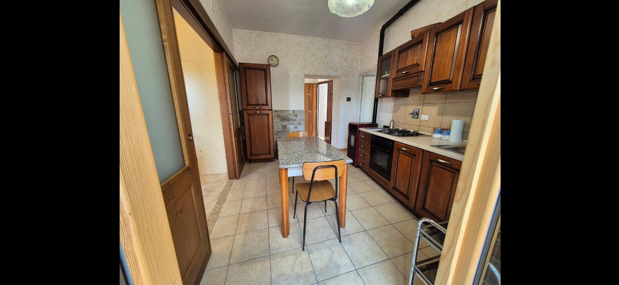 La Casa In Piazza Apartment Toffia Exterior photo